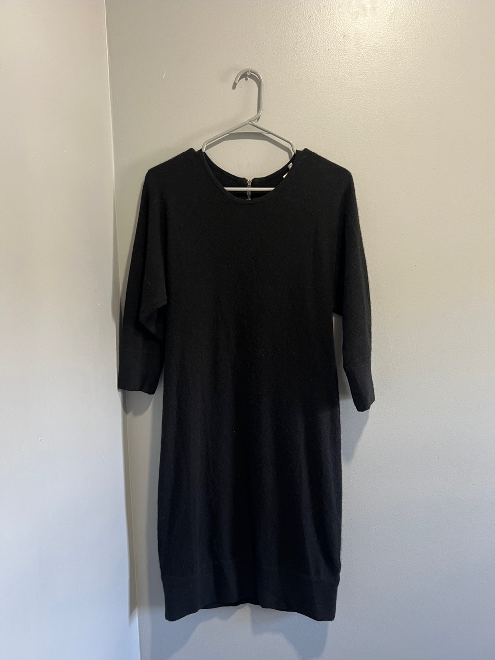 White + Warren Black Long-Sleeve Knit Shift Dress